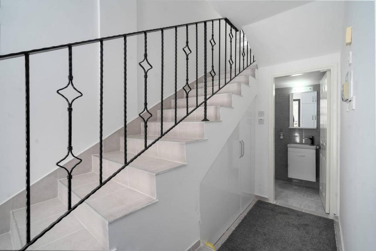 Villa Blue Kyrenia  Bagian luar foto