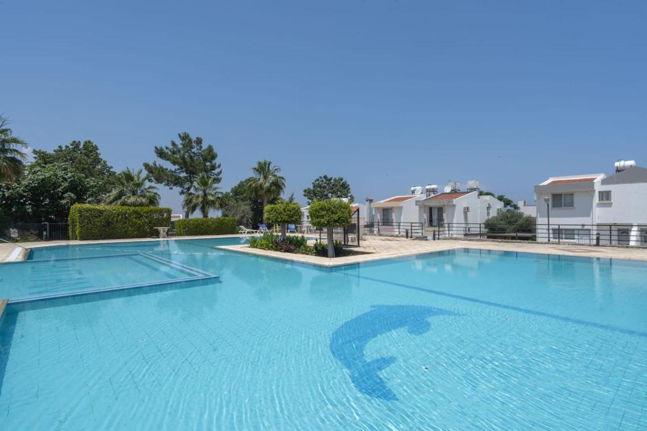 Villa Blue Kyrenia  Bagian luar foto